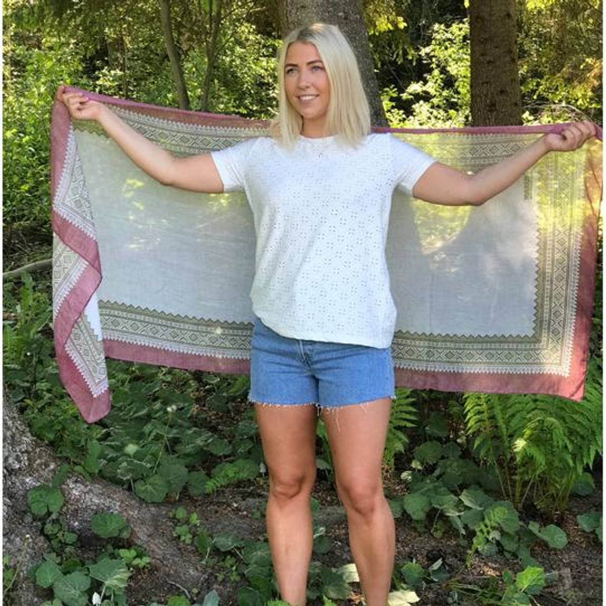 Scarf, MARIUS® pattern, white/green/burgundy