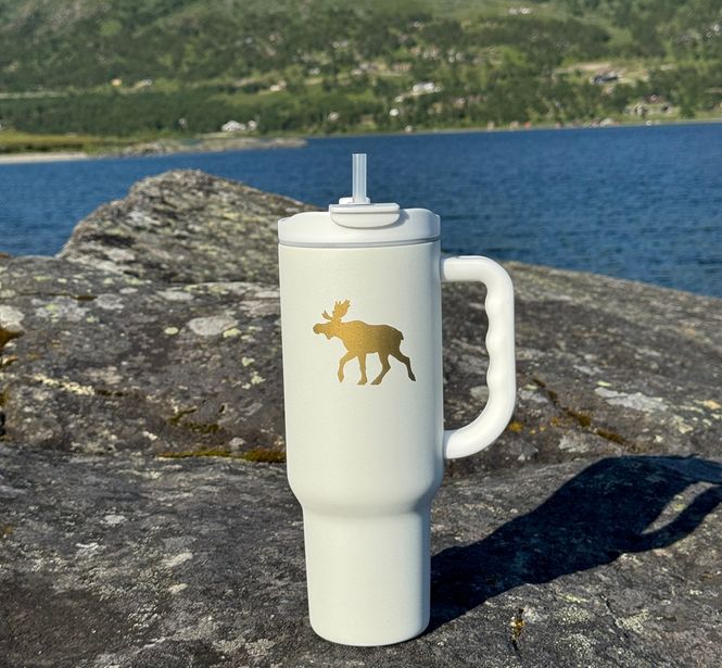 Main Image Tumbler with moose, white